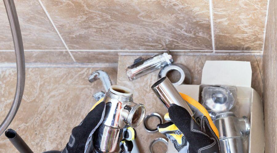 Expert flood damage restoration services in Aibonito, PR